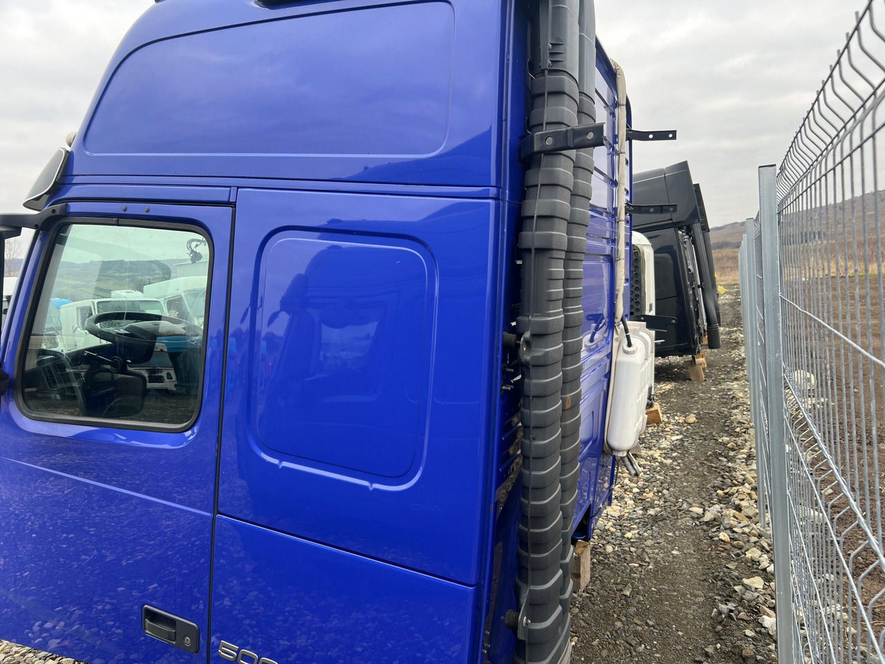 CABINA VOLVO FH13 GLOBETROTTER L2H3 - Kabina - Sunkvežimis: foto 5 CABINA VOLVO FH13 GLOBETROTTER L2H3 - Kabina - Sunkvežimis: foto 5