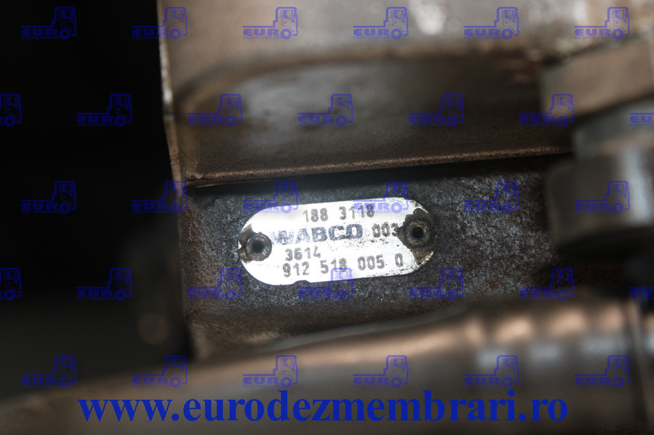 COMPRESOR AER DAF XF106 MX-13 1883118 - Kompresorius - Sunkvežimis: foto 2 COMPRESOR AER DAF XF106 MX-13 1883118 - Kompresorius - Sunkvežimis: foto 2