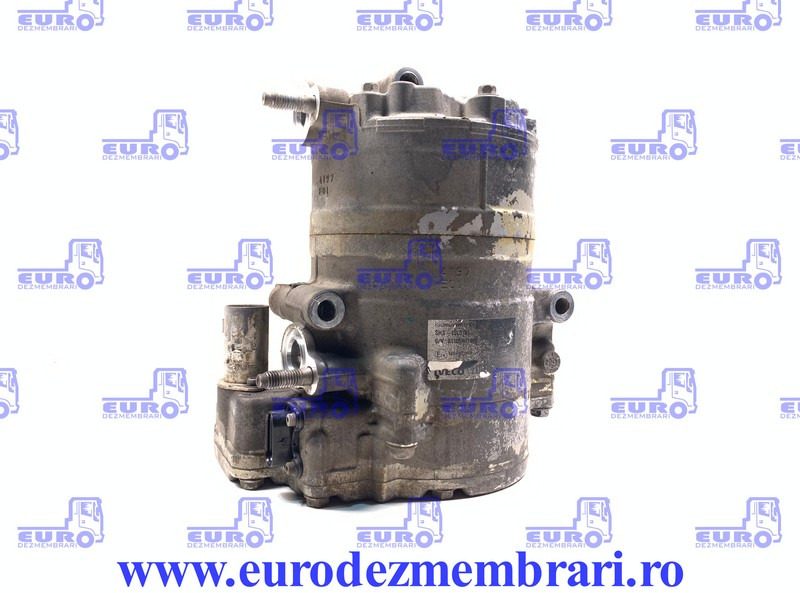 COMPRESOR CLIMA IVECO S-WAY 5802364868, 01105107968, 15L3181 - Kondicionieriaus kompresorius - Sunkvežimis: foto 1 COMPRESOR CLIMA IVECO S-WAY 5802364868, 01105107968, 15L3181 - Kondicionieriaus kompresorius - Sunkvežimis: foto 1