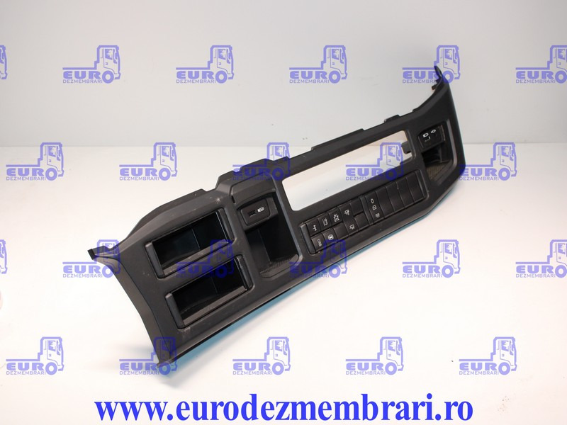 ELEMENT BORD SCANIA SUPER 2886456, 2322651, 2084604, 2258466, 2184906 - Kabina ir interjeras - Sunkvežimis: foto 2 ELEMENT BORD SCANIA SUPER 2886456, 2322651, 2084604, 2258466, 2184906 - Kabina ir interjeras - Sunkvežimis: foto 2