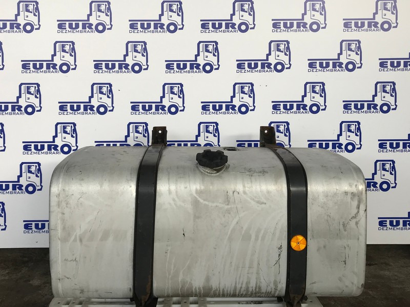 REZERVOR COMBUSTIBIL MERCEDES ACTROS MP2 MP3 MEGA L=124CM l=64CM H=58CM A9314700401, A9424700401 - Degalų bakas - Sunkvežimis: foto 1 REZERVOR COMBUSTIBIL MERCEDES ACTROS MP2 MP3 MEGA L=124CM l=64CM H=58CM A9314700401, A9424700401 - Degalų bakas - Sunkvežimis: foto 1