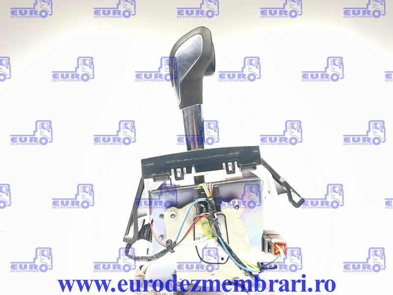 SCHIMBATOR VITEZE AUTOMAT FORD CARGO GC46 7210 BC - Kabina ir interjeras - Sunkvežimis: foto 1 SCHIMBATOR VITEZE AUTOMAT FORD CARGO GC46 7210 BC - Kabina ir interjeras - Sunkvežimis: foto 1