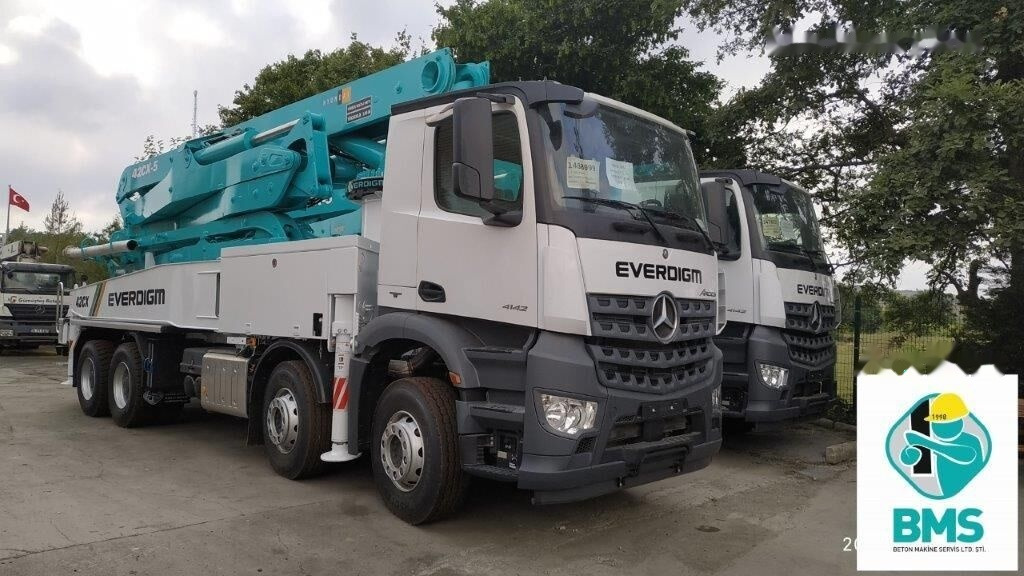 Mercedes-Benz New Everdigm ECP 42 CX 5 ECP 42 CX5 on chassis - Betono siurblys: foto 2 Mercedes-Benz New Everdigm ECP 42 CX 5 ECP 42 CX5 on chassis - Betono siurblys: foto 2