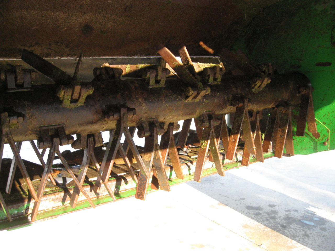 John Deere 530 - Šienapjovė: foto 2 John Deere 530 - Šienapjovė: foto 2