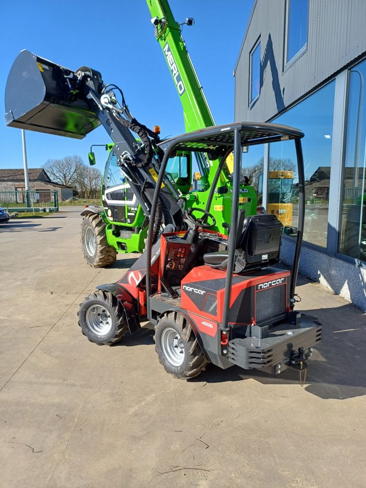 Nauja Ratinis krautuvas Norcar 6226 automotive Power+: foto 7 Nauja Ratinis krautuvas Norcar 6226 automotive Power+: foto 7