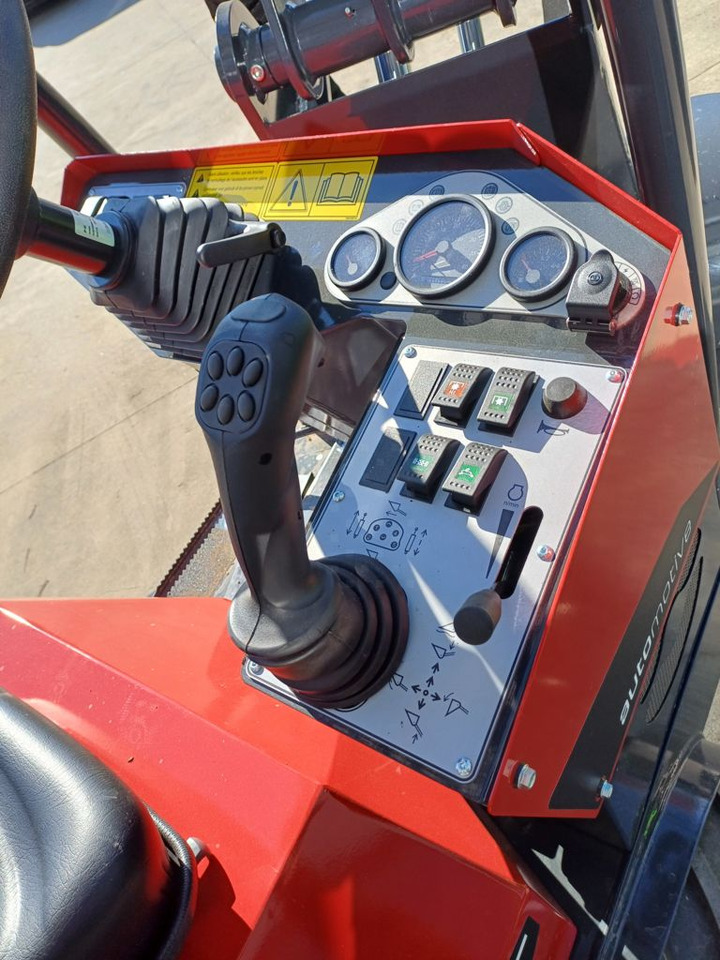 Nauja Ratinis krautuvas Norcar 6226 automotive Power+: foto 10 Nauja Ratinis krautuvas Norcar 6226 automotive Power+: foto 10