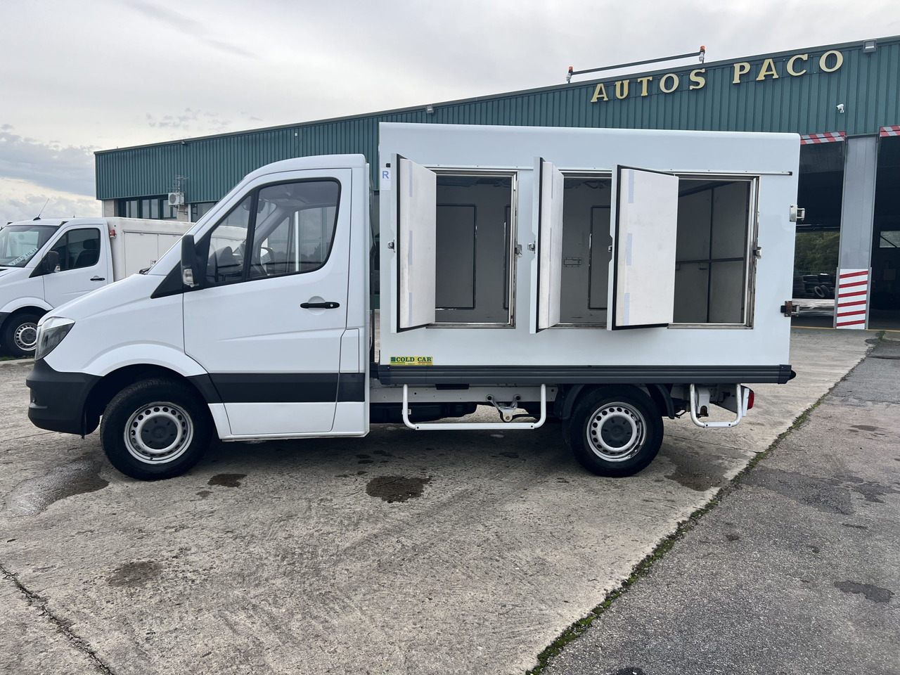 CAMION HELADERO 3.5T MERCEDES SPRINTER - Furgonas šaldytuvas: foto 5 CAMION HELADERO 3.5T MERCEDES SPRINTER - Furgonas šaldytuvas: foto 5