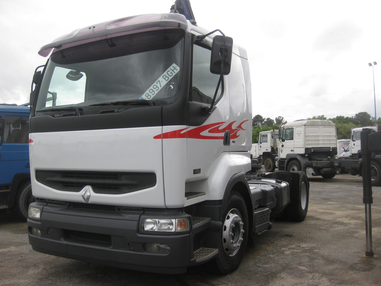 CABEZA TRACTORA RENAULT PREMIUM 420 - Vilkikas: foto 3 CABEZA TRACTORA RENAULT PREMIUM 420 - Vilkikas: foto 3