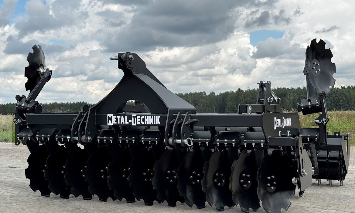 METAL-TECHNIK Brona talerzowa 2,7 m / Scheibenegge / дисковая борона / disc harrow - Diskiniai skutikai: foto 1 METAL-TECHNIK Brona talerzowa 2,7 m / Scheibenegge / дисковая борона / disc harrow - Diskiniai skutikai: foto 1