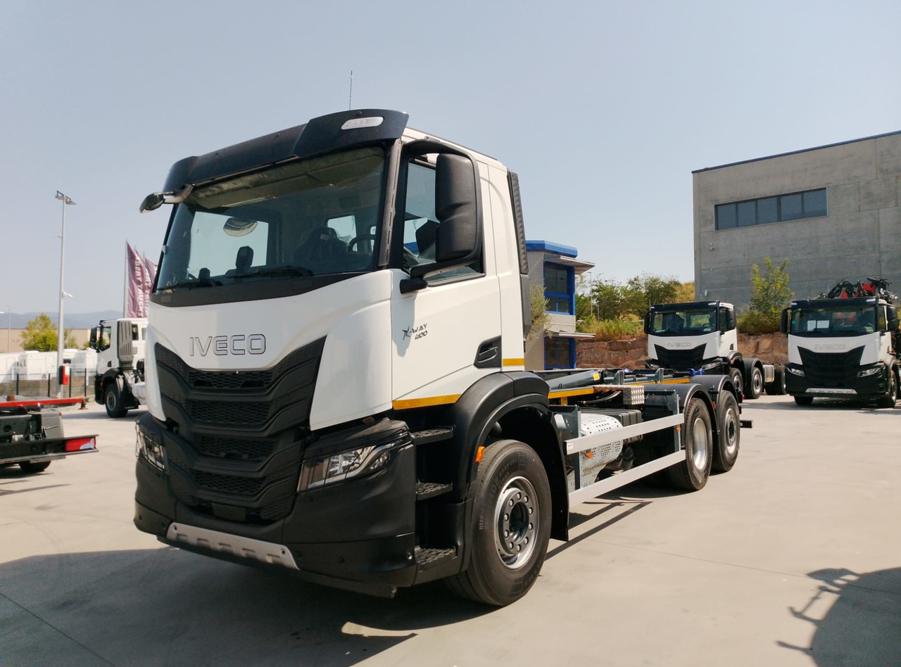 IVECO AD280X40 YPS ON X-WAY E6 (Hook Equipment) - Hook-lift sunkvežimis: foto 4 IVECO AD280X40 YPS ON X-WAY E6 (Hook Equipment) - Hook-lift sunkvežimis: foto 4
