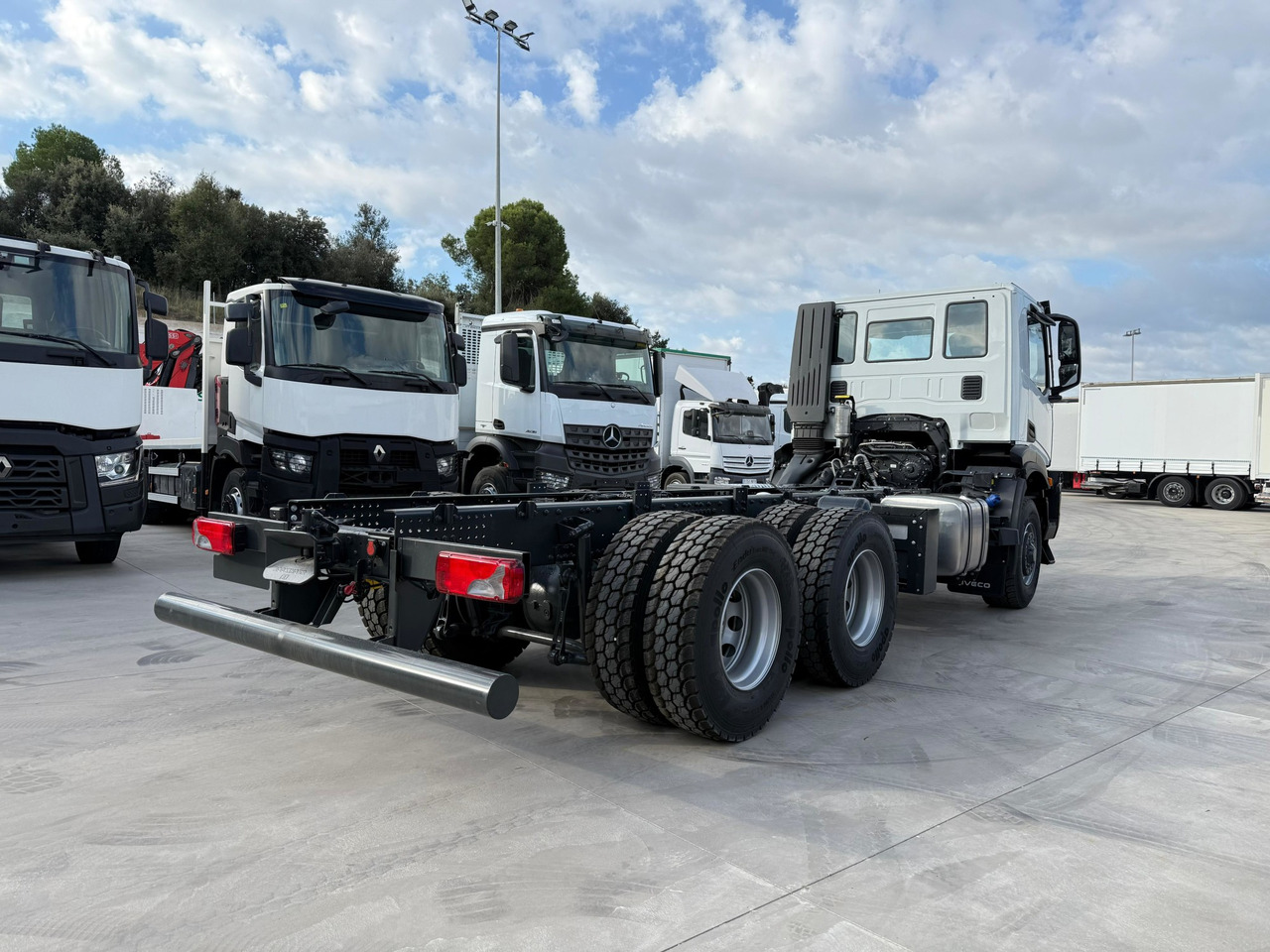 IVECO AD300X46Z OFF X-Way E6 (Chassis) - Važiuoklės sunkvežimis: foto 4 IVECO AD300X46Z OFF X-Way E6 (Chassis) - Važiuoklės sunkvežimis: foto 4