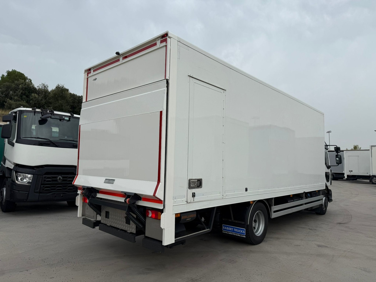 RENAULT D E6 (VAN) - Furgonas sunkvežimis: foto 3 RENAULT D E6 (VAN) - Furgonas sunkvežimis: foto 3