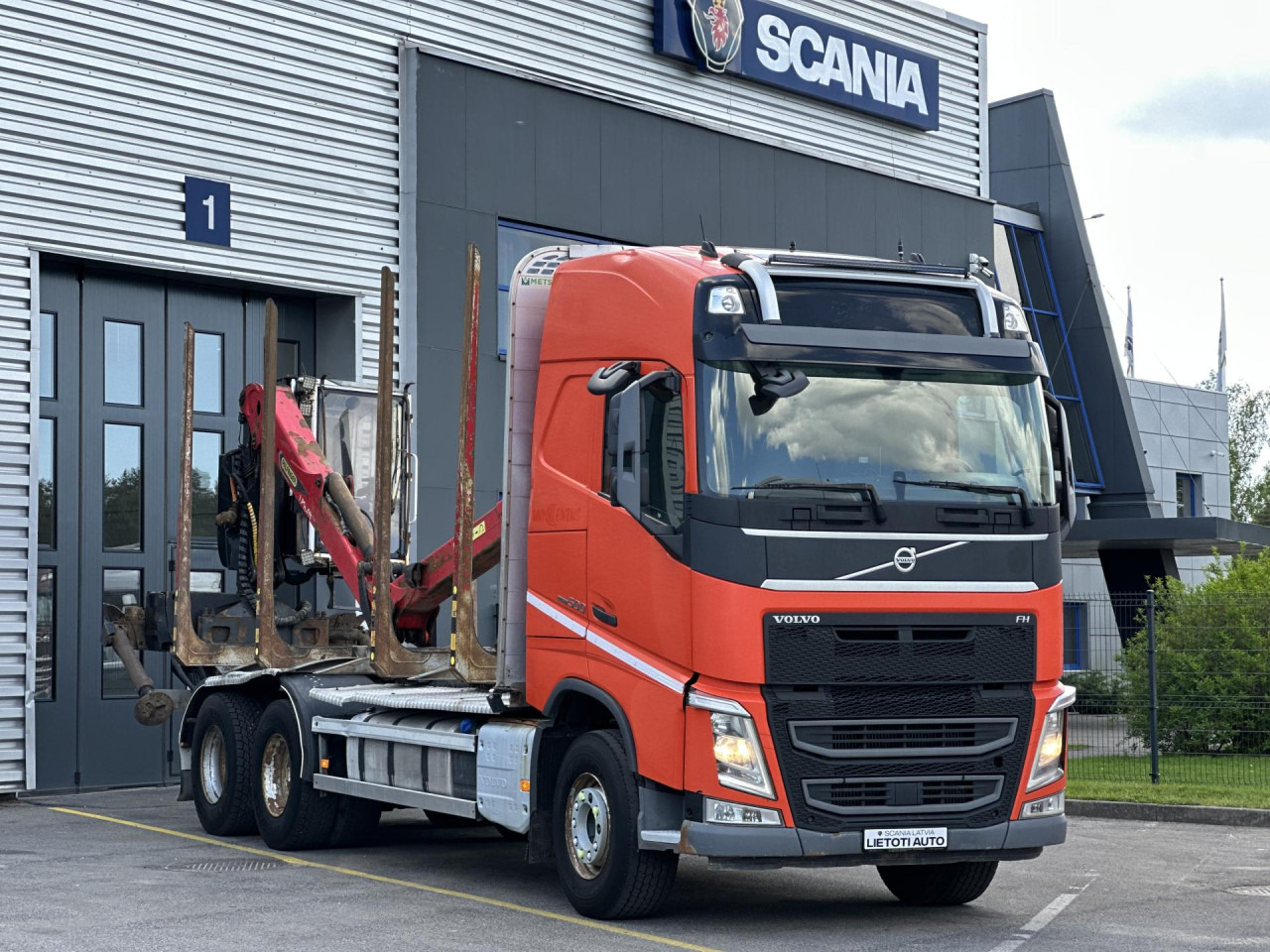 VOLVO VOLVO FH - Vilkikas: foto 1 VOLVO VOLVO FH - Vilkikas: foto 1