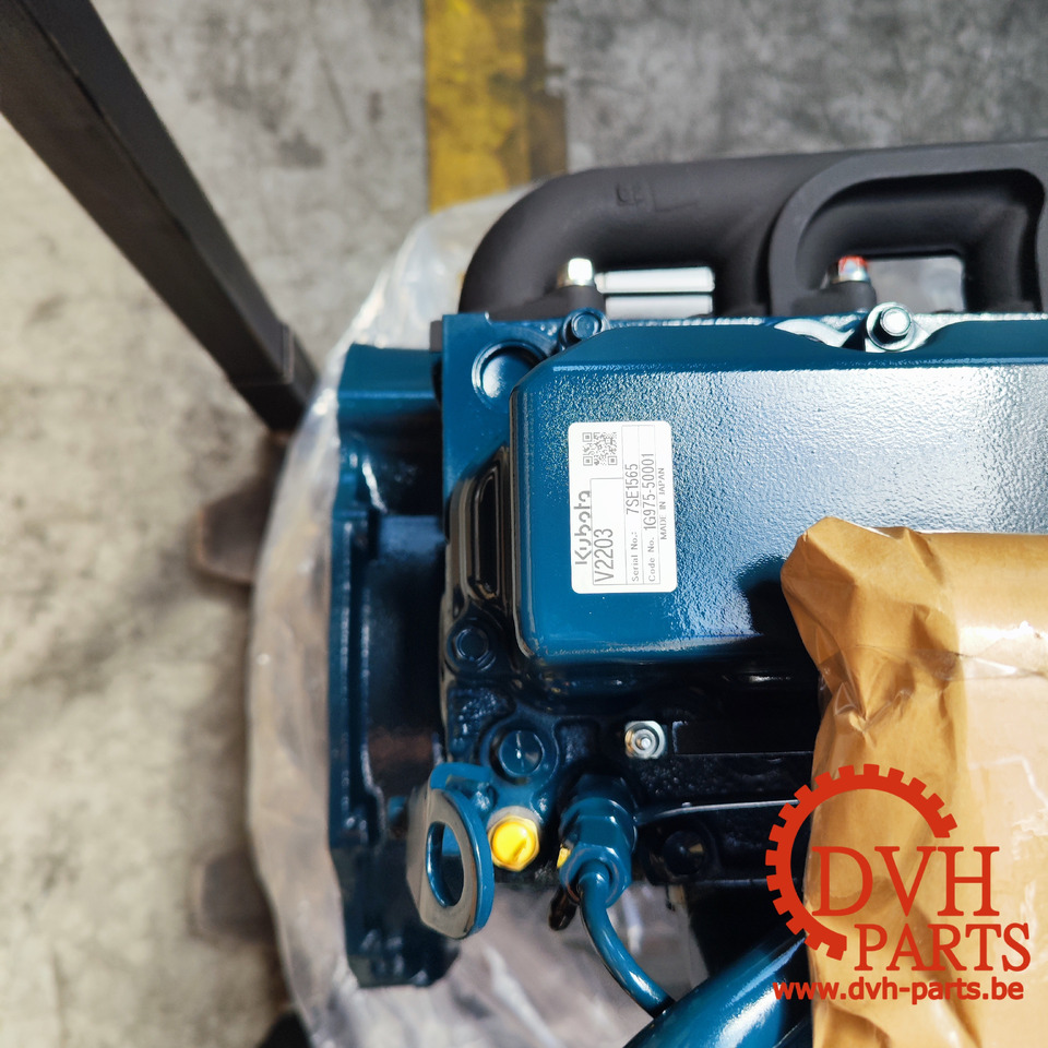 KUBOTA V2203 - Variklis - Statybinė technika: foto 5 KUBOTA V2203 - Variklis - Statybinė technika: foto 5