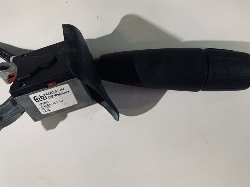 DAF 106 - Relė: foto 2 DAF 106 - Relė: foto 2