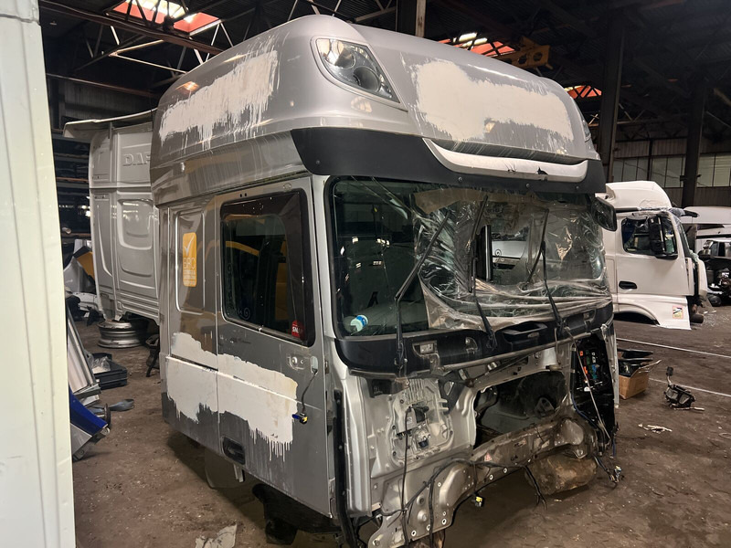 DAF XF 2020 - Kabina ir interjeras: foto 1 DAF XF 2020 - Kabina ir interjeras: foto 1