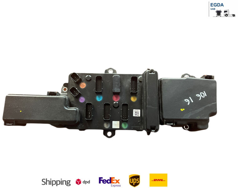 DAF XG 480 FT - Valdymo blokas: foto 1 DAF XG 480 FT - Valdymo blokas: foto 1