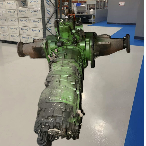 John Deere - Ašis ir dalys: foto 1 John Deere - Ašis ir dalys: foto 1