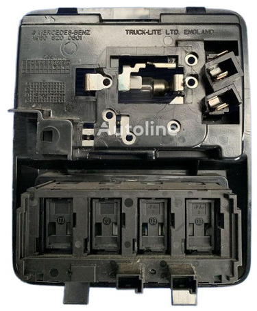 Mercedes-Benz ACTROS MP4 Euro 6 A9608200601 TRUCK-LITE cabin light - Apšvietimas: foto 2 Mercedes-Benz ACTROS MP4 Euro 6 A9608200601 TRUCK-LITE cabin light - Apšvietimas: foto 2