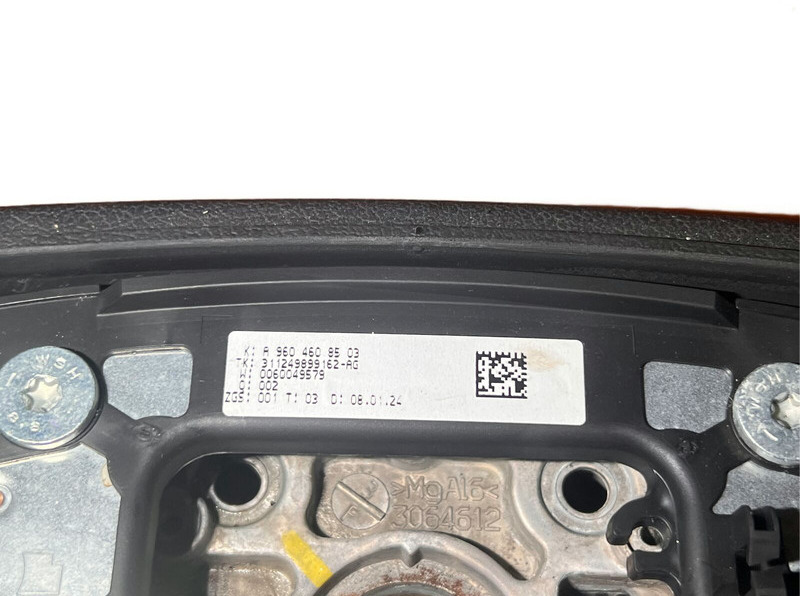 Mercedes-Benz MP5 - Vairas: foto 4 Mercedes-Benz MP5 - Vairas: foto 4