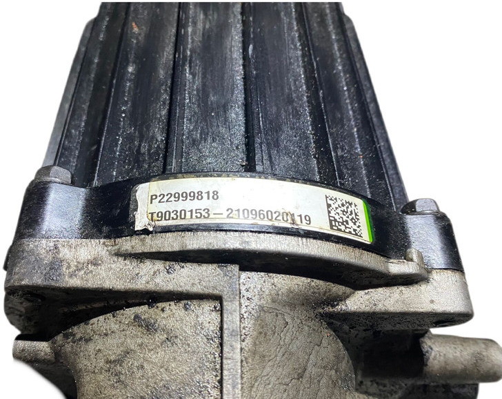 Renault - Alyvos filtras: foto 4 Renault - Alyvos filtras: foto 4