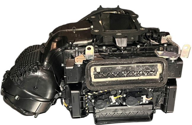 Volvo Aero - Oro kondicionierius dalis: foto 4 Volvo Aero - Oro kondicionierius dalis: foto 4