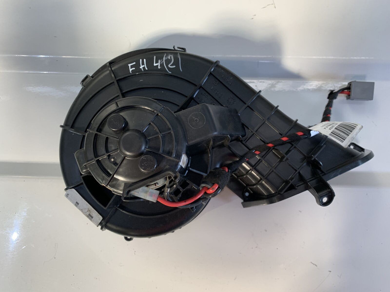 Volvo FH 4 - Šildymas/ Ventiliacija: foto 2 Volvo FH 4 - Šildymas/ Ventiliacija: foto 2