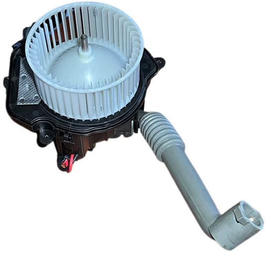 Volvo - Salono ventiliatorius: foto 2 Volvo - Salono ventiliatorius: foto 2