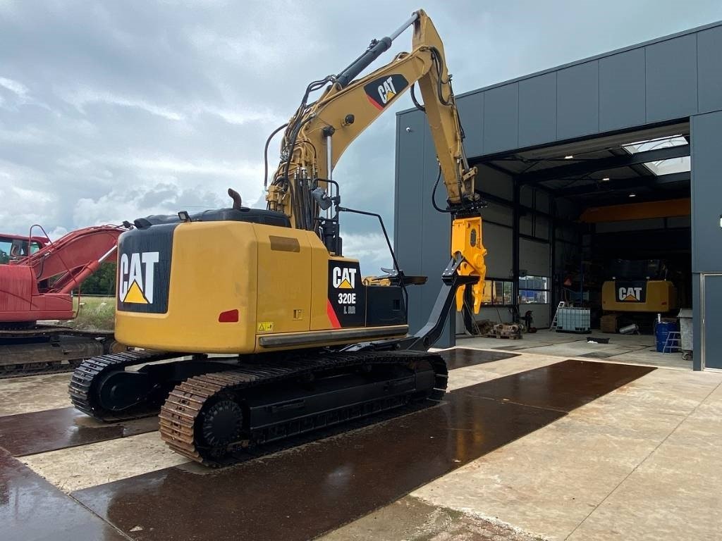 CAT 320 EL LR CAR DISMANTLER - Griovimo ekskavatorius: foto 4 CAT 320 EL LR CAR DISMANTLER - Griovimo ekskavatorius: foto 4