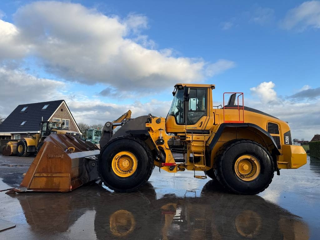 Volvo L250H - Ratinis krautuvas: foto 1 Volvo L250H - Ratinis krautuvas: foto 1