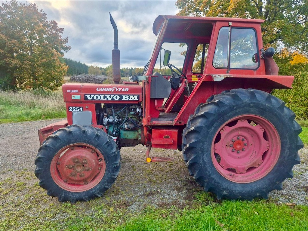 BM VOLVO 2254 - Traktorius: foto 4 BM VOLVO 2254 - Traktorius: foto 4