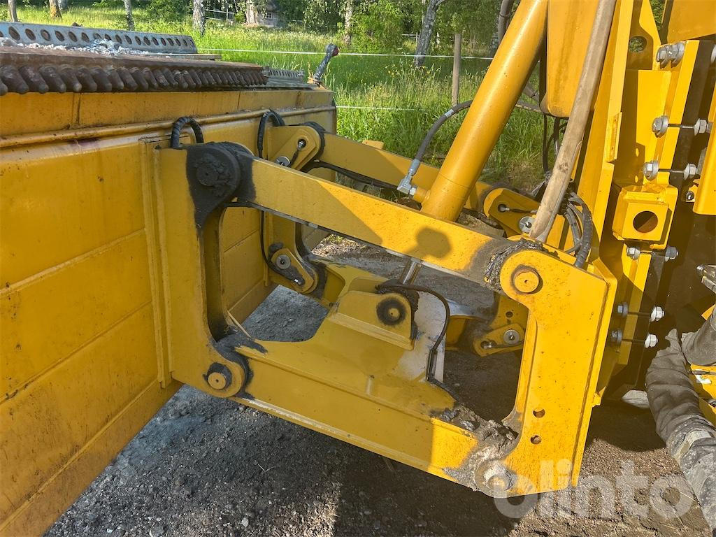 Greideris CATERPILLAR 120 AWD: foto 36