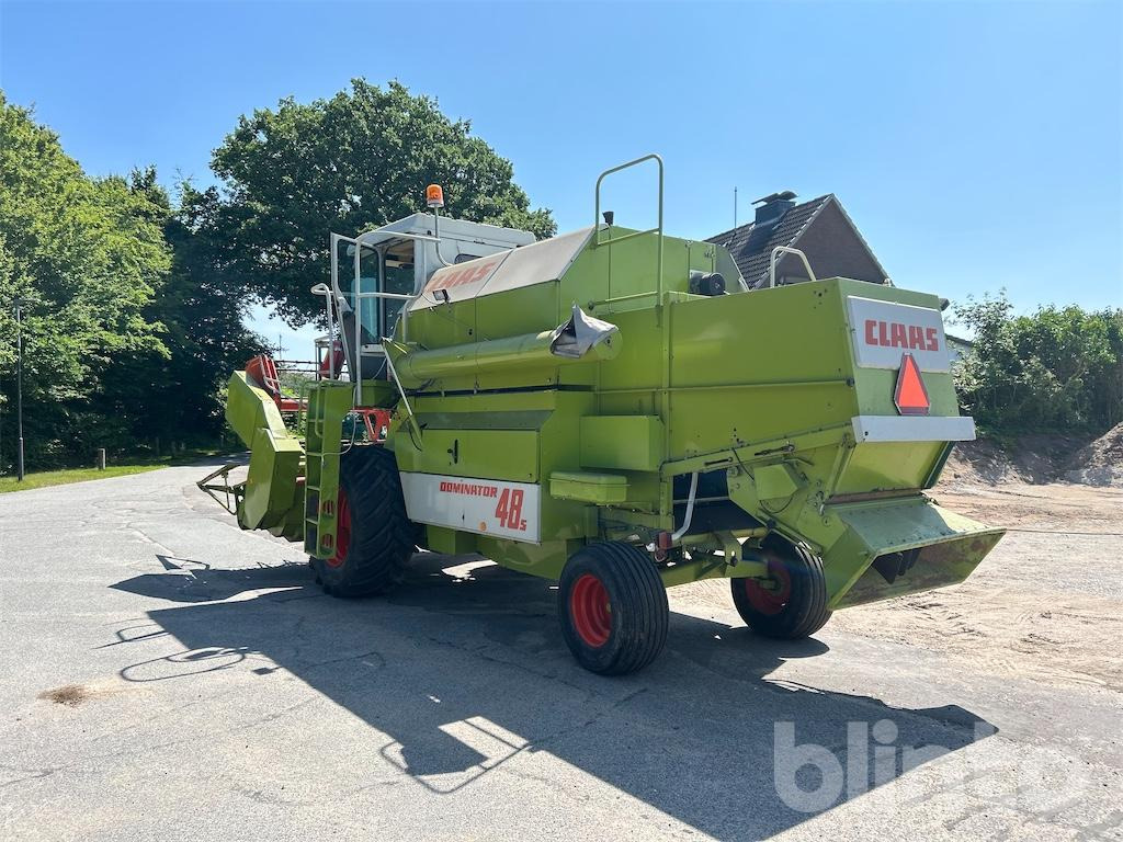 CLAAS Dominator 48s (1988) - Derliaus nuėmimo kombainas: foto 3 CLAAS Dominator 48s (1988) - Derliaus nuėmimo kombainas: foto 3