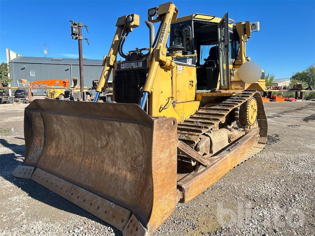 Caterpillar D6R XL Series II - Buldozeris: foto 1 Caterpillar D6R XL Series II - Buldozeris: foto 1