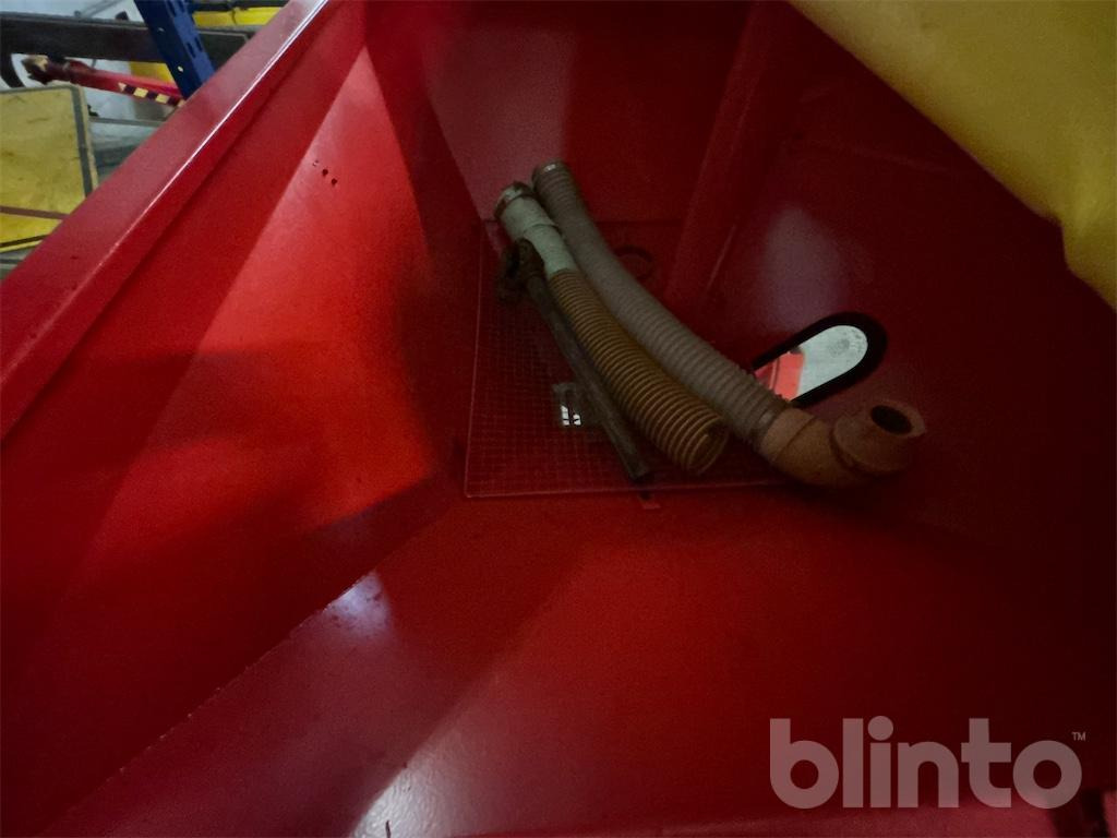 Trąšų barstytuvas Gaspardo: foto 10 Trąšų barstytuvas Gaspardo: foto 10