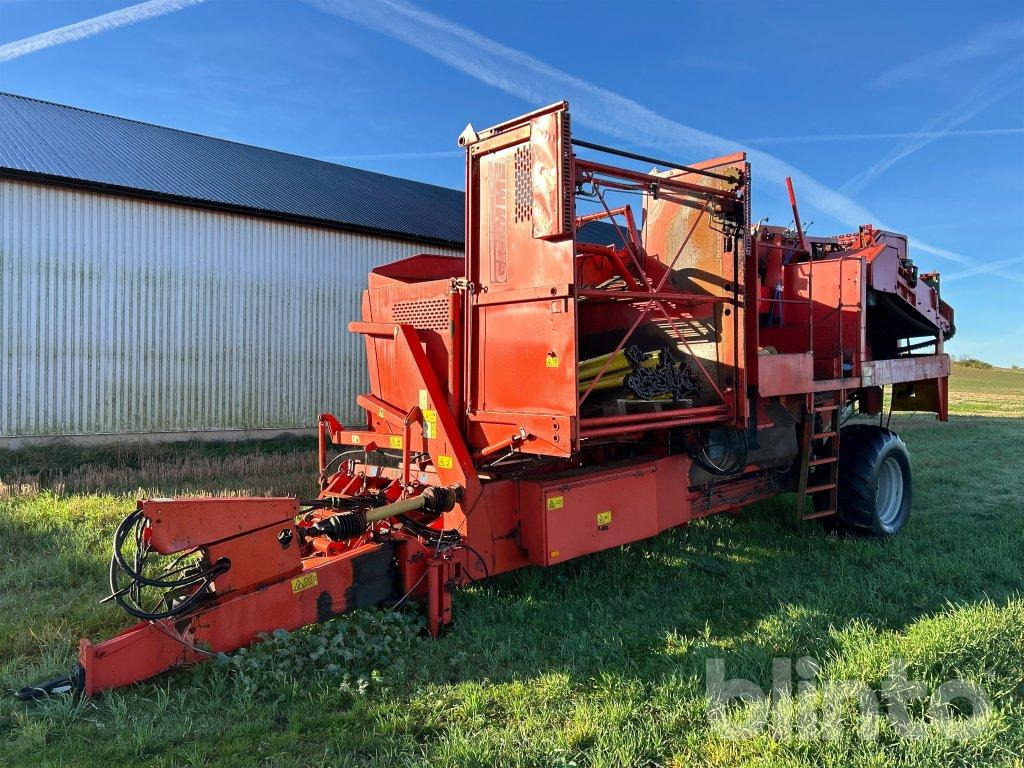 Grimme 150-60 - 2 rader - Bulvių kombainas: foto 1 Grimme 150-60 - 2 rader - Bulvių kombainas: foto 1