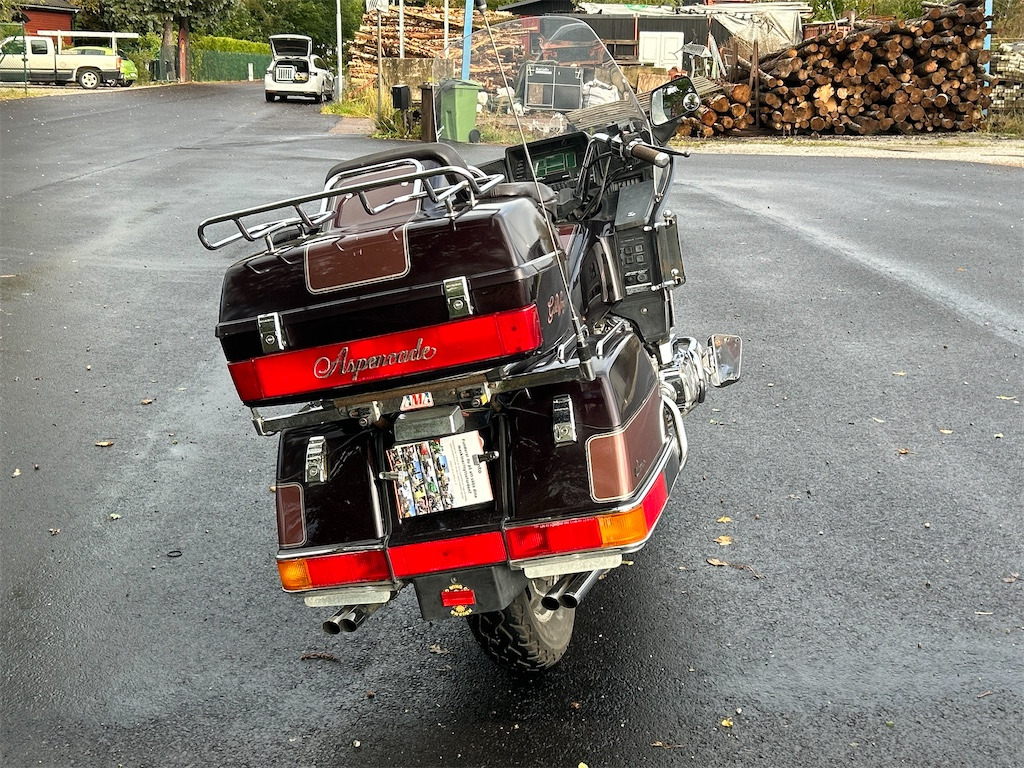 HONDA Goldwing Aspencade 1200cc - Motociklas: foto 4 HONDA Goldwing Aspencade 1200cc - Motociklas: foto 4