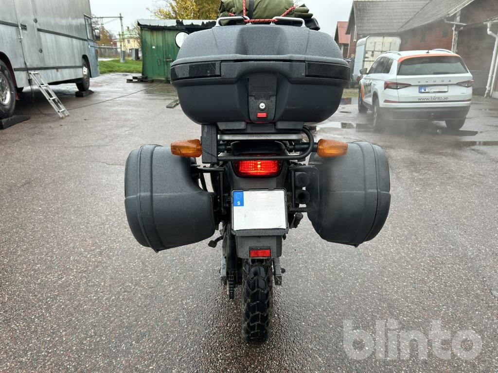 HONDA XL650V Transalp - Motociklas: foto 4 HONDA XL650V Transalp - Motociklas: foto 4
