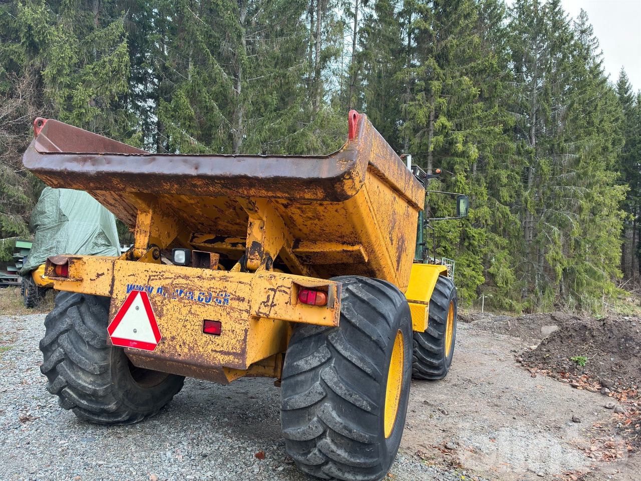 Hydrema 910 - Šarnyrinis savivartis: foto 5 Hydrema 910 - Šarnyrinis savivartis: foto 5