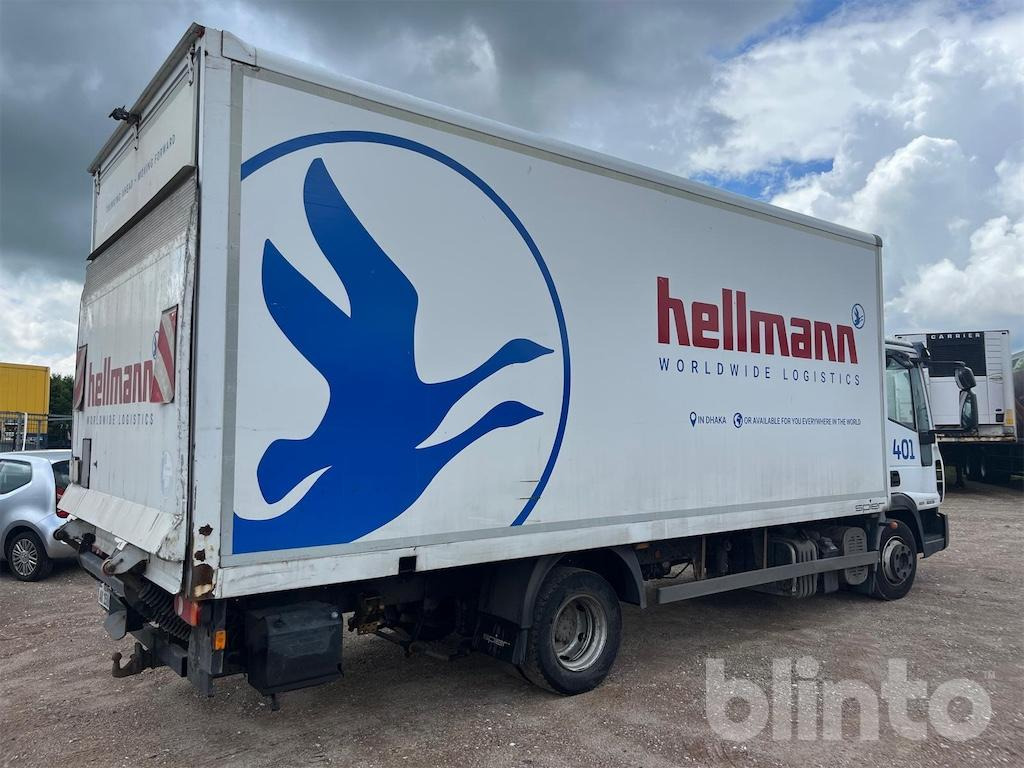 Iveco Eurocargo LBW (2012) - Furgonas sunkvežimis: foto 3 Iveco Eurocargo LBW (2012) - Furgonas sunkvežimis: foto 3