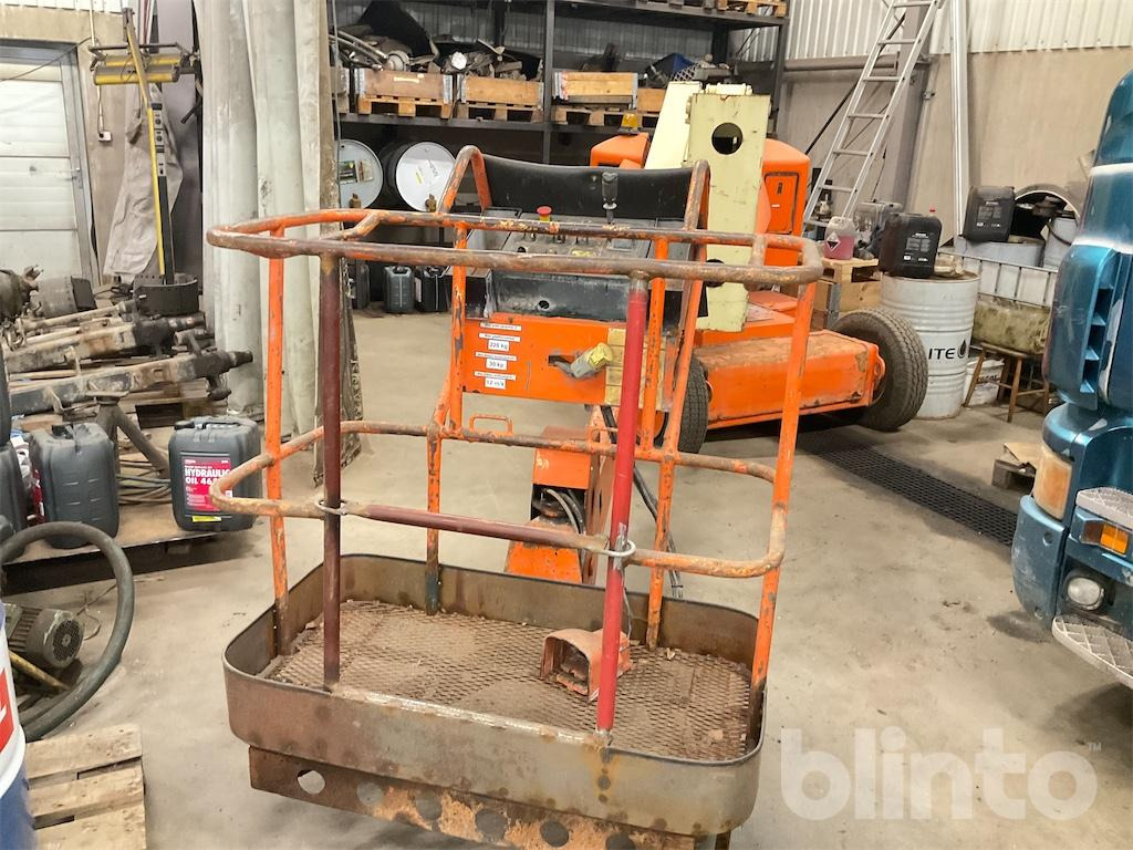 JLG Lift 45 electric - Alkūninis keltuvas: foto 4 JLG Lift 45 electric - Alkūninis keltuvas: foto 4