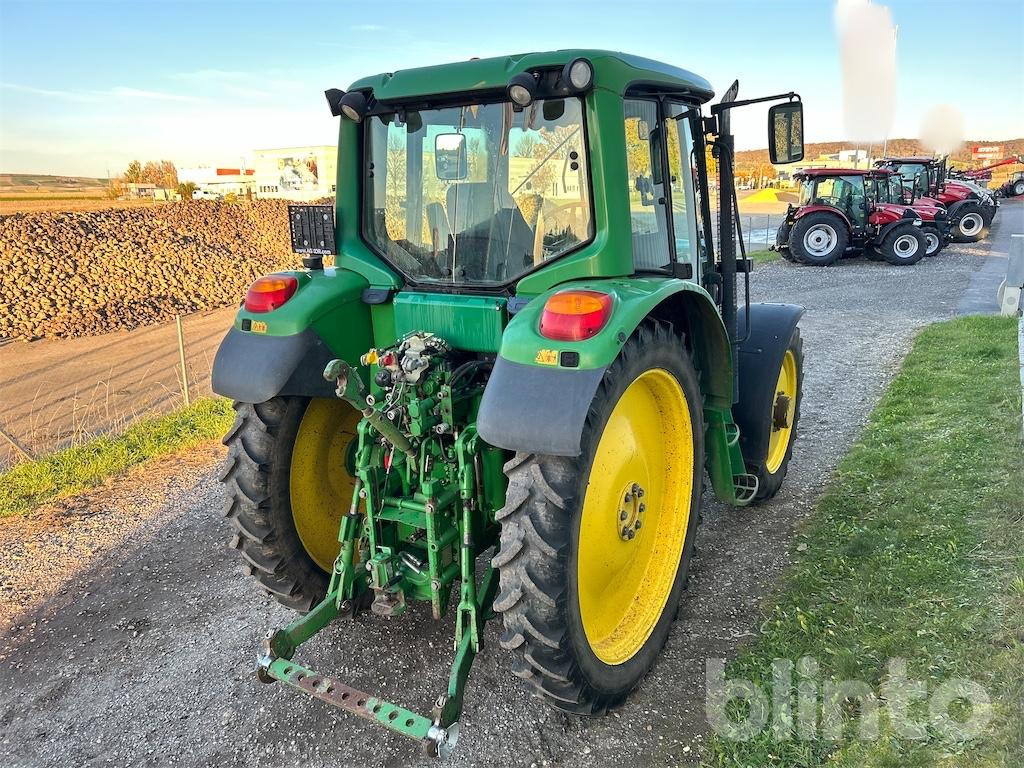 John Deere 6320 (2004) - Traktorius: foto 4 John Deere 6320 (2004) - Traktorius: foto 4
