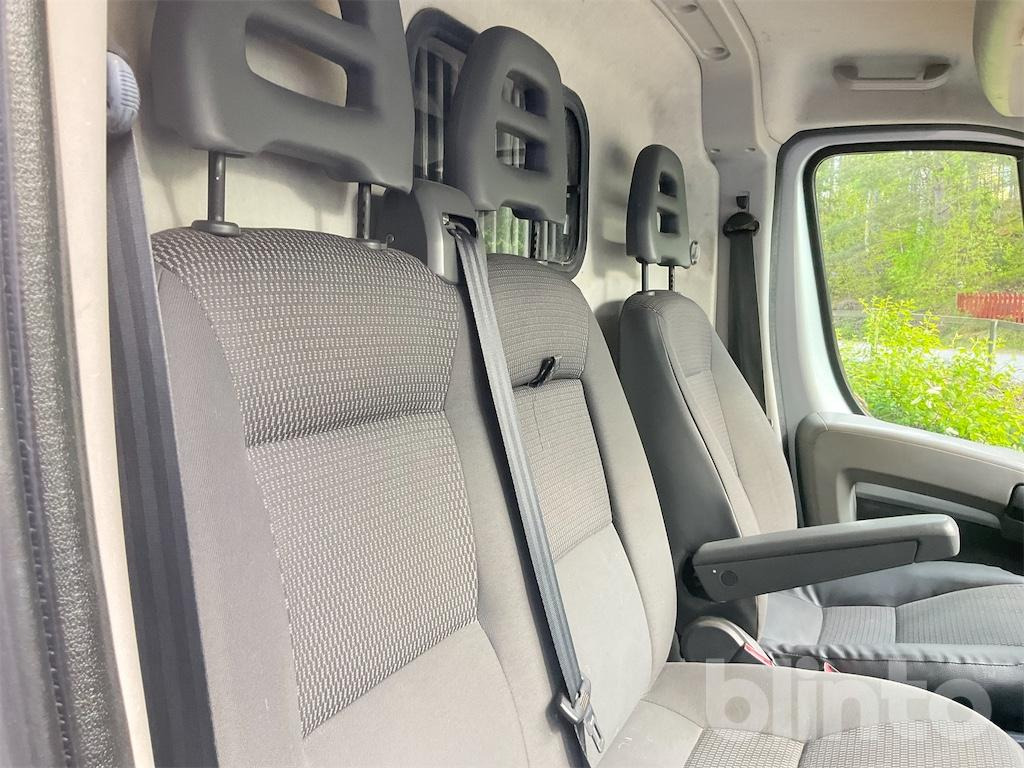 Komercinis automobilis CITROEN JUMPER: foto 25