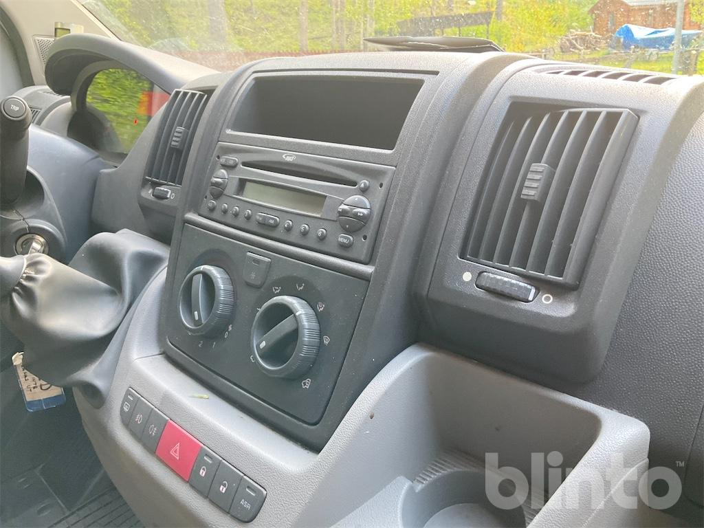 Komercinis automobilis CITROEN JUMPER: foto 22