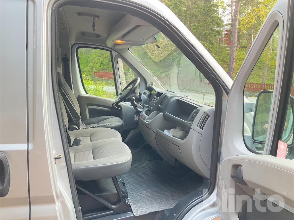 Komercinis automobilis CITROEN JUMPER: foto 19