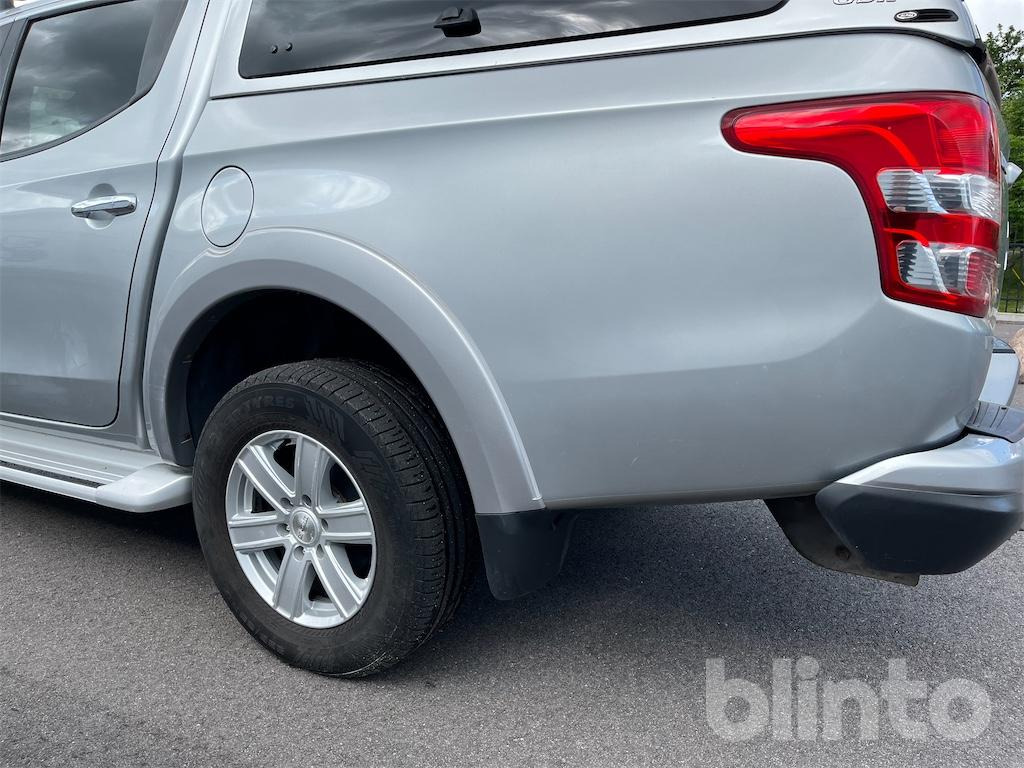 Komercinis automobilis MITSUBISHI: foto 33 Komercinis automobilis MITSUBISHI: foto 33