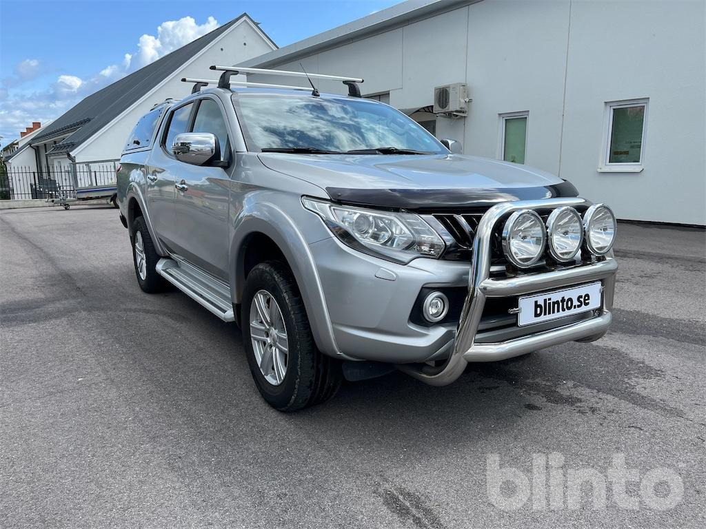 MITSUBISHI - Komercinis automobilis: foto 3 MITSUBISHI - Komercinis automobilis: foto 3