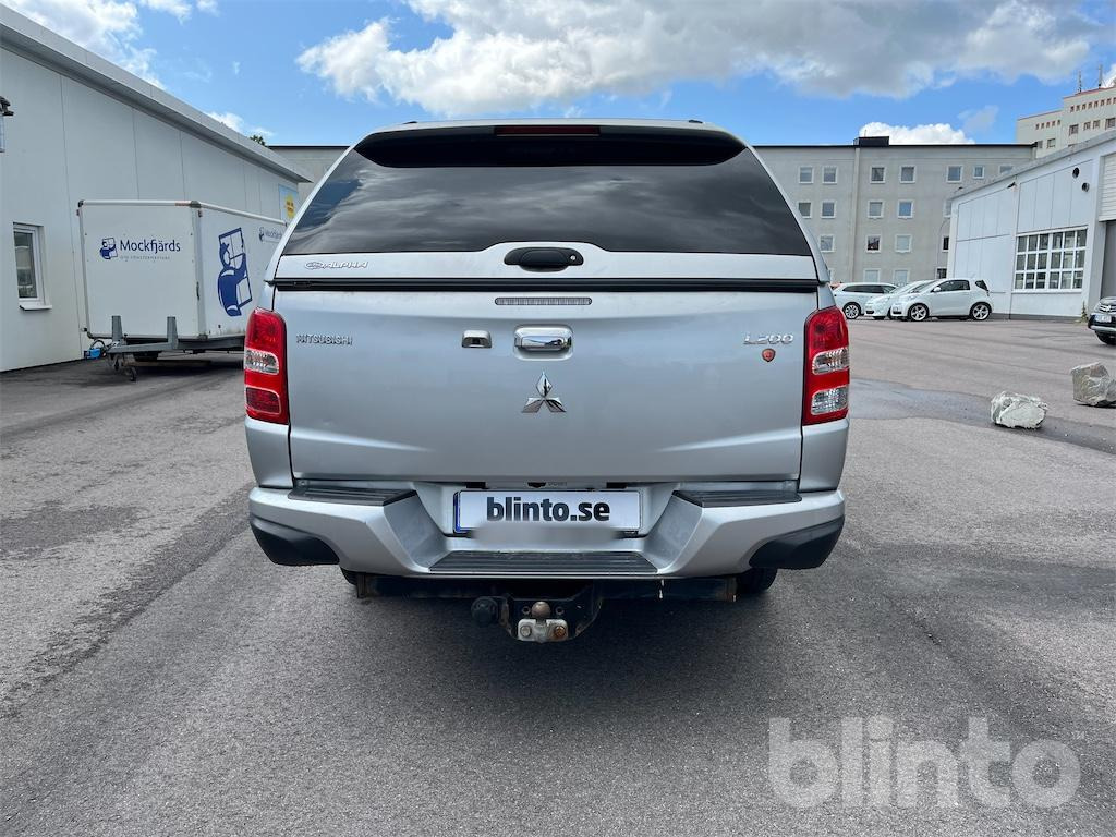 Komercinis automobilis MITSUBISHI: foto 8 Komercinis automobilis MITSUBISHI: foto 8