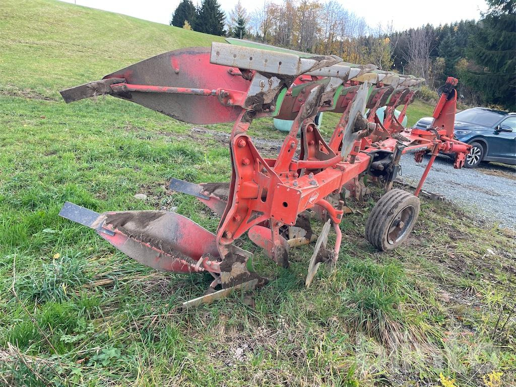 Kuhn Multi-Master 113 (2018) - Plūgas: foto 2 Kuhn Multi-Master 113 (2018) - Plūgas: foto 2