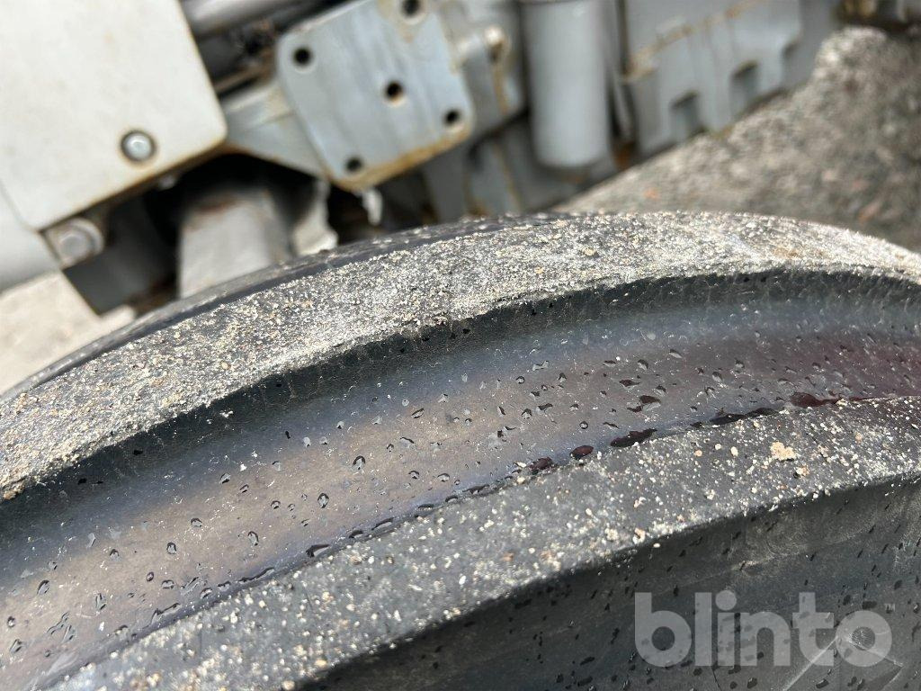 Traktorius MASSEY FERGUSON 165: foto 12